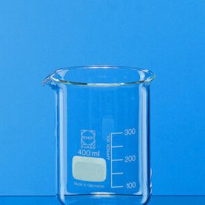 Bægerglas 50 ml m. hældetud